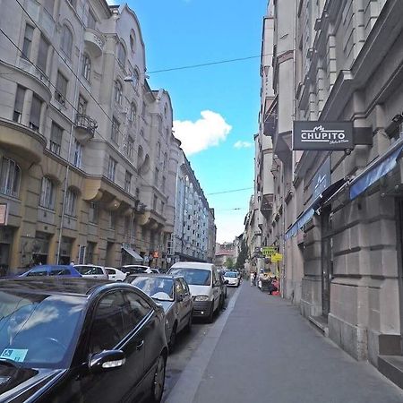Gozsdu Entertainment District Apartment Budapest Exterior foto
